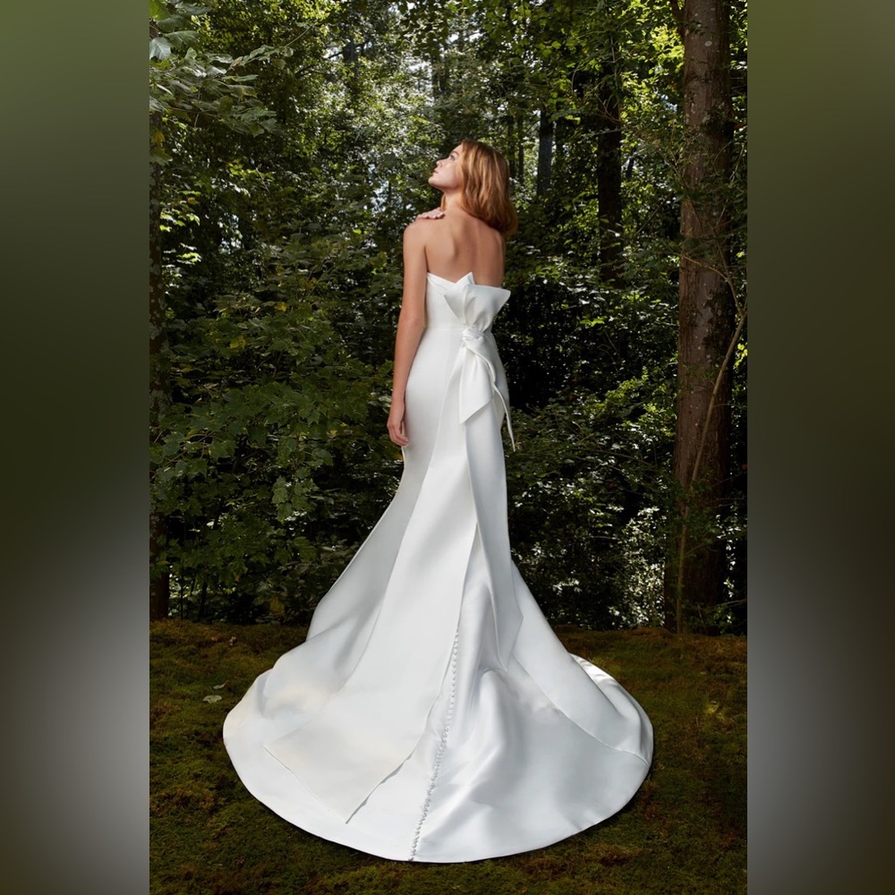 ANNE BARGE Bisous wedding dress NEVER WORN